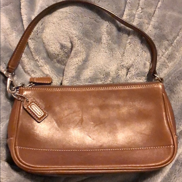 Coach purse - Picture 2 of 3